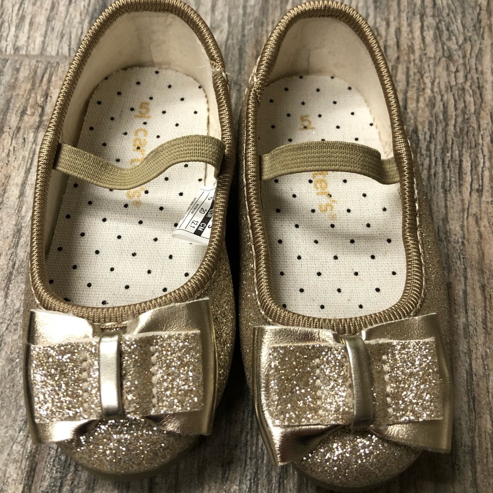 Carter’s Gold Dress Shoe